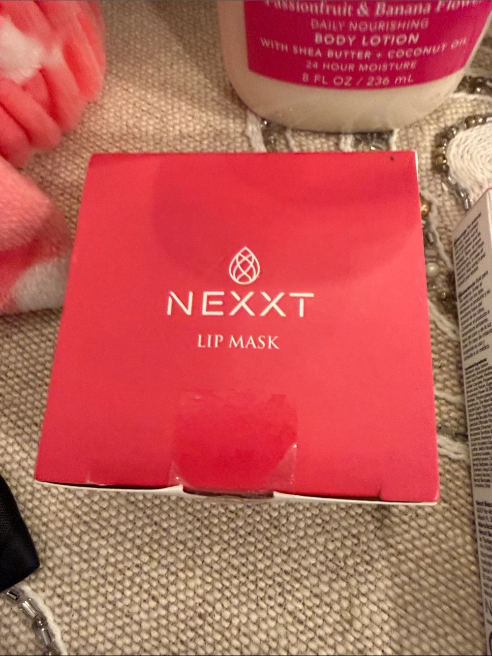 Lancôme cosmetic bag -Selfcare & beauty bundle